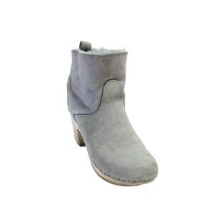 Designer Womens Suede Fuzzy Lined Wooden Heels Ankle Boots Shoes Gray Size 10